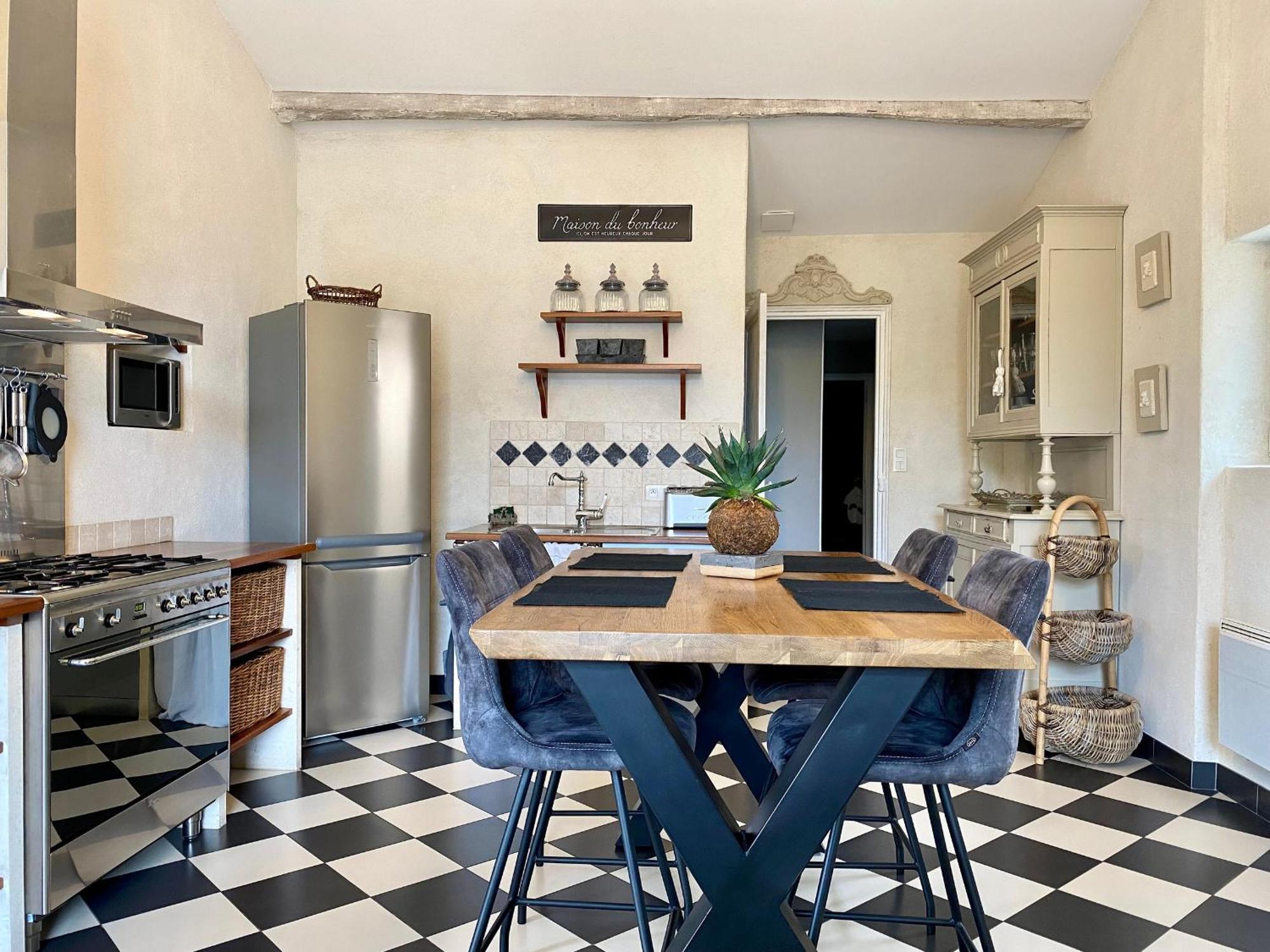 Château-thébaud, 3 Pièces, 4 Personnes - Fr-1-306-803 *
